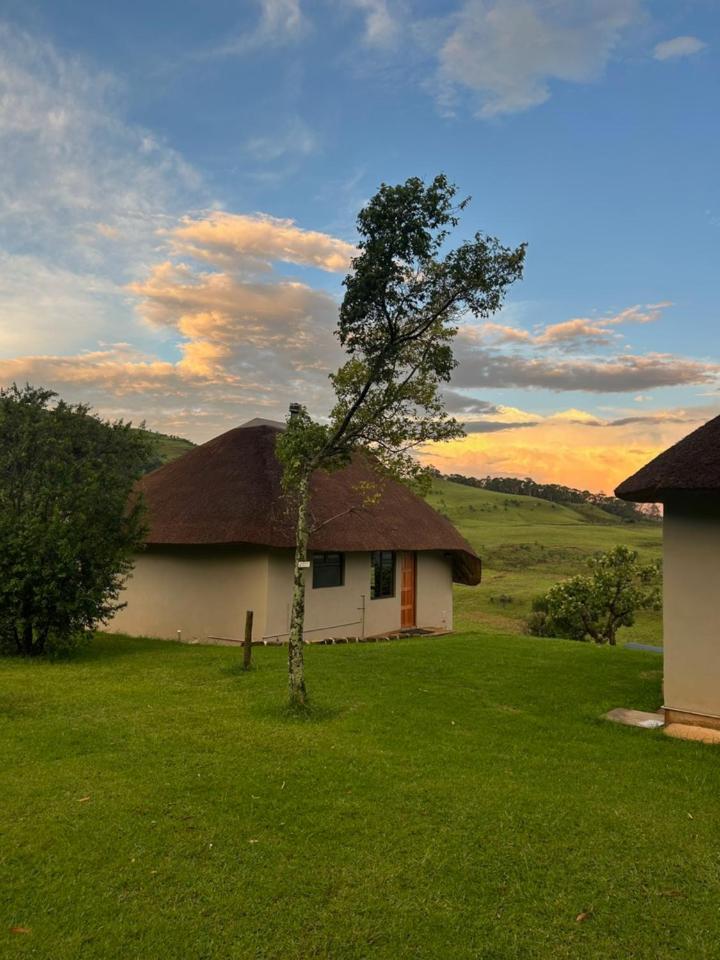 Villa Sungubala Eco Camp à Bergville Extérieur photo