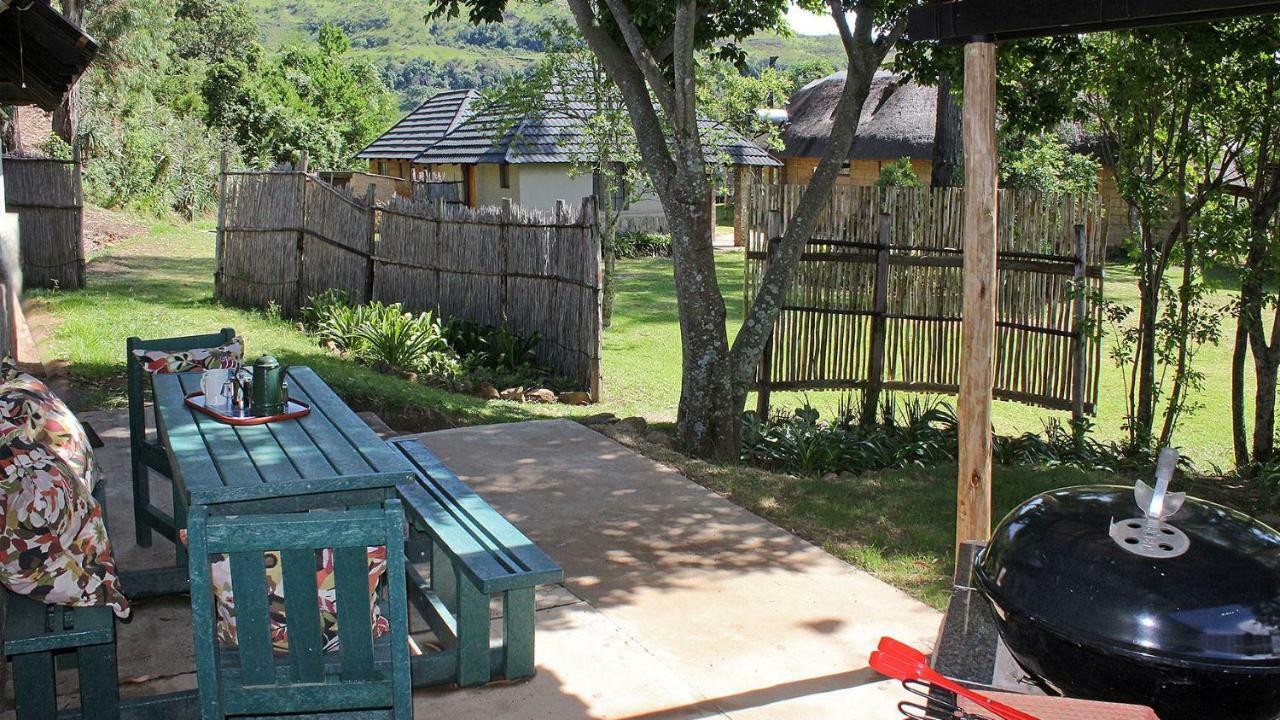 Villa Sungubala Eco Camp à Bergville Extérieur photo